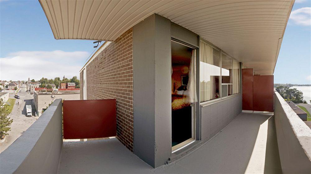 Econo Lodge Smiths Falls Buitenkant foto