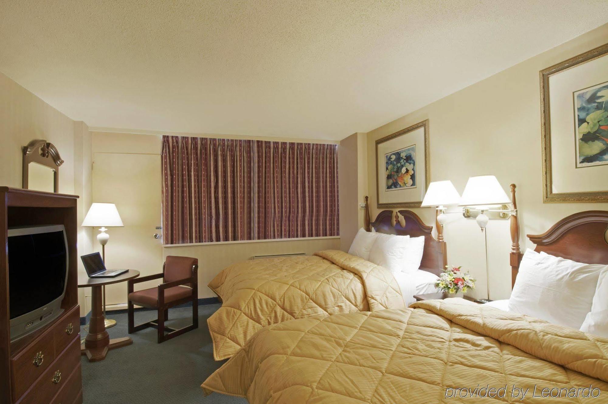 Econo Lodge Smiths Falls Kamer foto